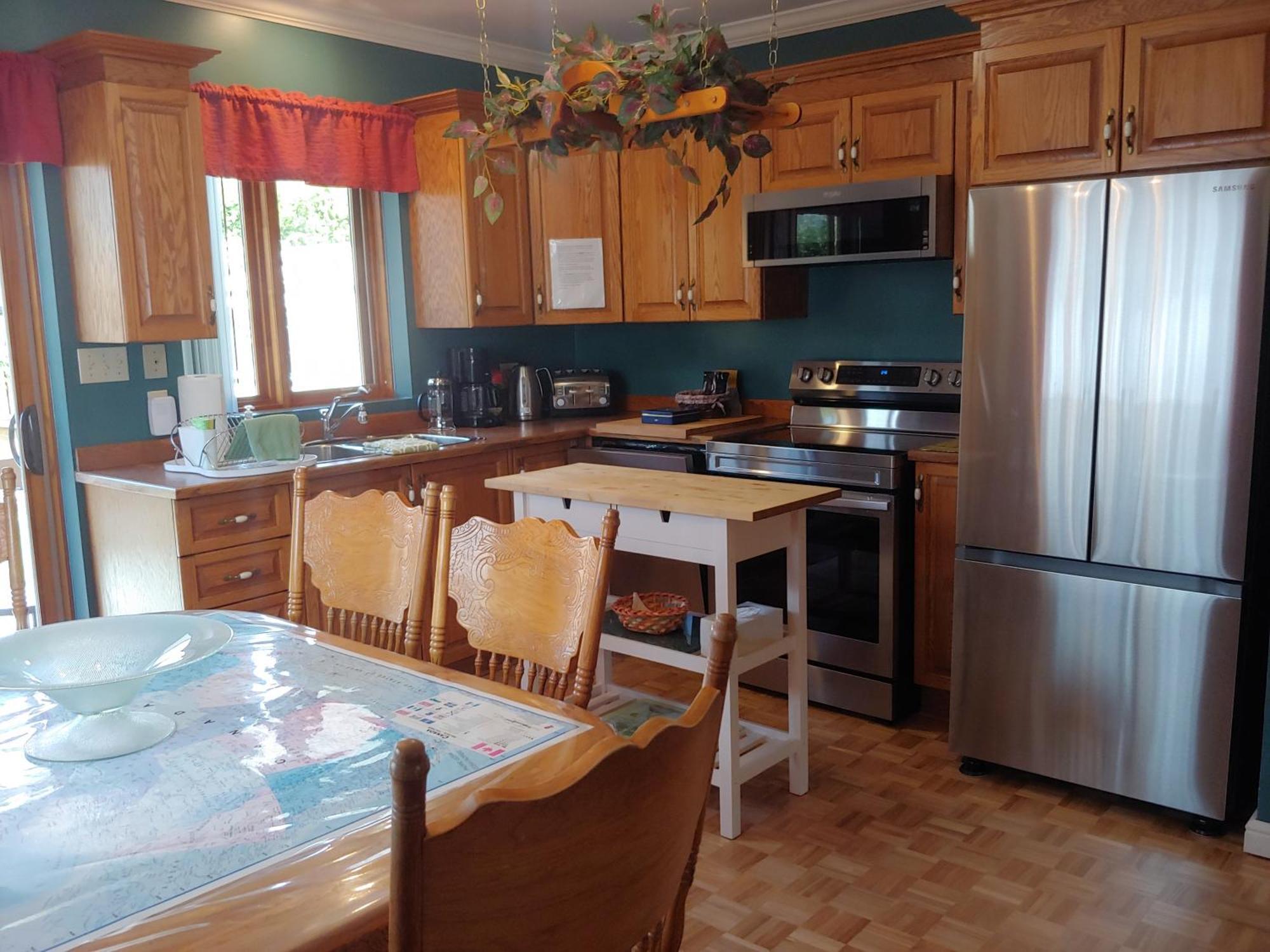 3 Bedrooms 3 Beds Near Metro -2 Parking Free Montréal Exterior foto